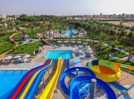 Xperience Kiroseiz AquaPark Premier-Naama Bay, hotel cerca de Ghibli Raceway, Sharm El Sheikh