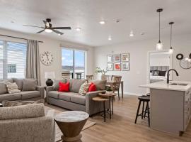 Desert Disney condo, hotel in Atkinville