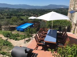 House near Rome with Beautiful Views and Pool บ้านพักในPiglio