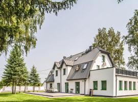 Cozy Apartment In Tlen With Kitchen, hotel in Tleń