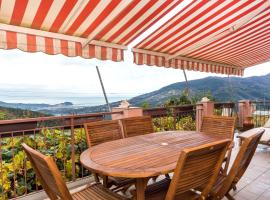 SESTRI Villa Vignolo with POOL, Hotel in Sestri Levante