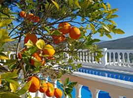 CASA FELIZ, hotel en Iznájar