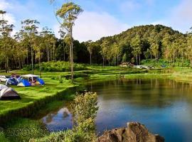 Borneo camp, luxury tent in Samarinda