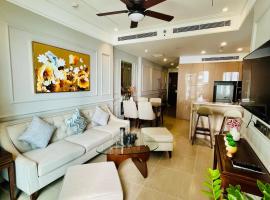 Luxury 2Bedroom Apartment with Ocean view 25th Floor, hotel ramah hewan peliharaan di Da Nang