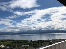 Panorama view! Modern,Balcony/parking, hotell i Bodø