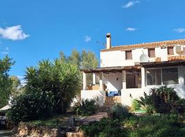 Finca el Agua da Vida (Los Eucaliptos & Los Olivos), vakantiehuis in Comares