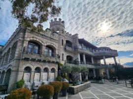 DIMAL CASTLE, hotel v destinaci Poshnje
