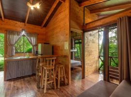 Cabaña El Manzano: Vistas increíbles y Mirador: Turrialba'da bir otel