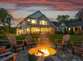 New! Northwoods Luxury - 5 Pines On Trout Lake, villa Pine Riverben