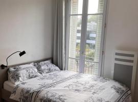 chambre d'hote, bed and breakfast en Issy-les-Moulineaux