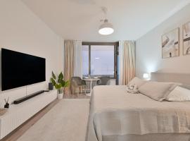 Goodliving Apartments Studio mit Balkon & Netflix, апартамент в Есен