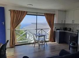 Studio Apartment in Glencairn