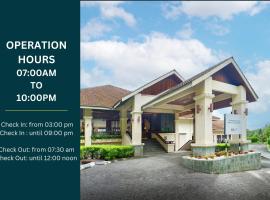 SGI Vacation Club Villa @ Damai Laut Holiday Resort、ルムットのホテル