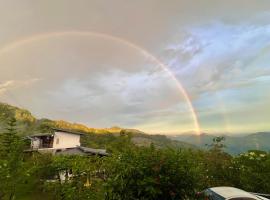 Ayana Holiday Resort, хотел в Kampong Kundassan