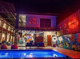 UNWND Boutique Hotel Camiguin, hotel i Mambajao