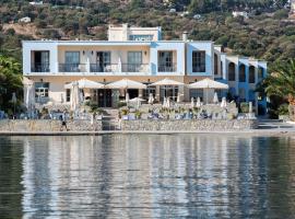 Pedi Beach Hotel, hotel u gradu Simi