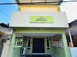 Bunga Seroja Homestay, hospedagem domiciliar em Kangar
