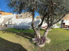 Casa Miravent, villa in Bellvei del Penedes