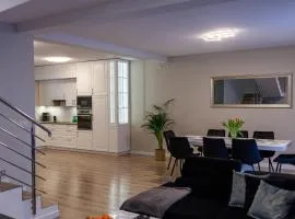 Prestige House Targi Kielce Cedzyna Zalew