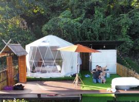 Tham Ma Chard ทำมะชาด – luksusowy namiot 