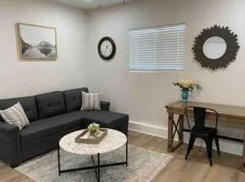 Country Charmer Single Story Cottage Pet Friendly