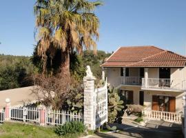 House Belelis, hotel i Afionas