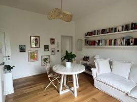 Bloom as you are, bed and breakfast en Bolonia