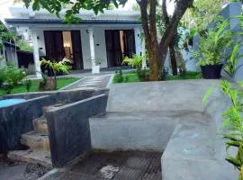 Lake & Ocean Villa ahangama