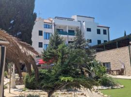 Hotel Marco Polo: Slatine şehrinde bir otel