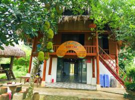 Homstay Hưng Yên - Long Cốc, δωμάτιο σε οικογενειακή κατοικία σε Xóm Bông