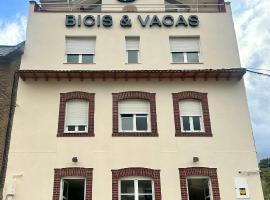 Bicis & Vacas、La Pola de Gordónのホテル
