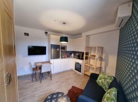 Stylish apartments near the beach, Chilches Coast, hotel en Chilches