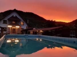 CONACUL DE SUB MUNTE