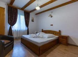 CONACUL DE SUB MUNTE