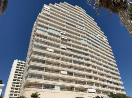 APOLO 16 Impresionantes vistas piso 14 sobre el mar. TOP., hotel en Calpe