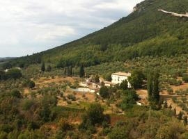 Agriturismo Villa Gabbiano: Capodacqua'da bir otel