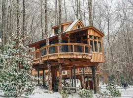 The Magnolia in Treehouse Grove at Norton Creek