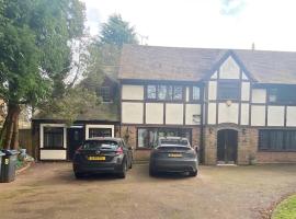 Modern studio in natural surroundings, bed and breakfast en Four Oaks