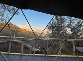 Mountain view Dome- 10 Minutes to National Park: Dunlap şehrinde bir otel