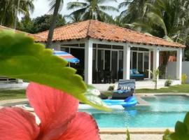 Vistabella Beach House - Pool, Beach - 12ppl, casă de vacanță din El Porvenir