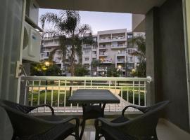 Luxury Inn:2BR Amazing Garden View in Madinaty B10, apartment in Madinaty