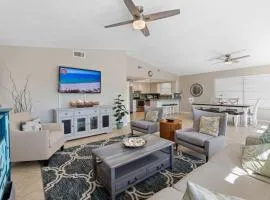 Just Beachy! 3bd 2ba by the Ocean