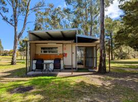 The Traveller Escape at Grampians Edge, holiday home in Dadswells Bridge