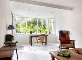 Clara Vale Farm House Retreat