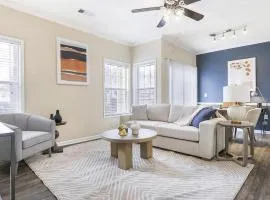 Landing Modern Apartment with Amazing Amenities (ID8560X36)