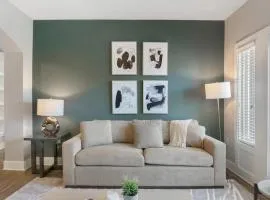 Landing Modern Apartment with Amazing Amenities (ID7558X47)