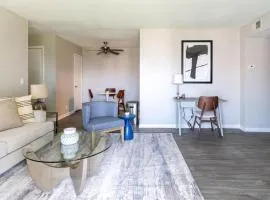 Landing Modern Apartment with Amazing Amenities (ID6096X94)