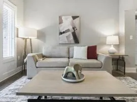 Landing Modern Apartment with Amazing Amenities (ID1663X0)