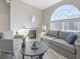 Landing Modern Apartment with Amazing Amenities (ID7793X62)