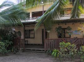Posada Las Palmeras, hotel v destinaci Bahía Solano